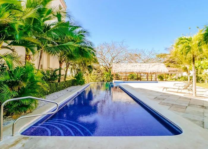 Stunning 2Br Oceanview 4Th-Floor | Balcony *