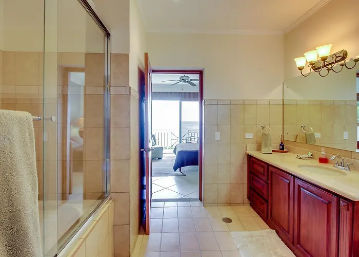 Apartamento Stunning 2Br Oceanview 4Th-Floor | Balcony *