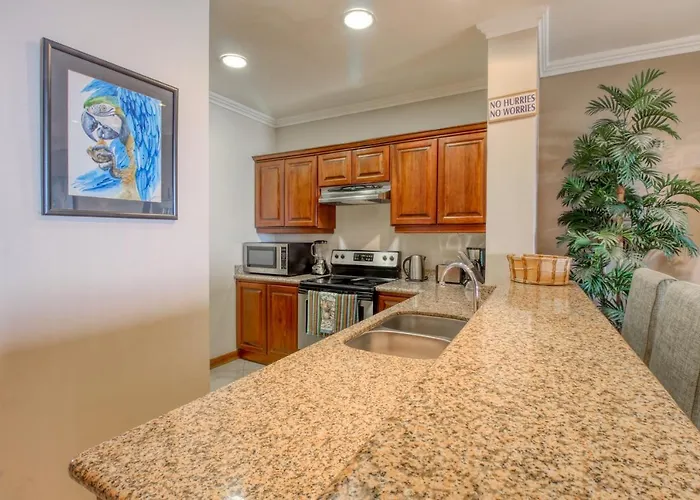 Stunning 2Br Oceanview 4Th-Floor | Balcony *